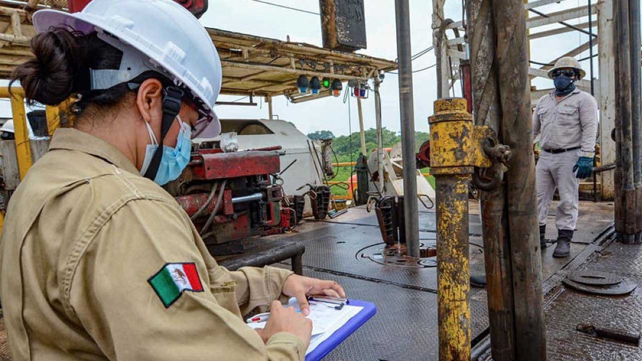 Así sabes cómo solicitar trabajo en Pemex