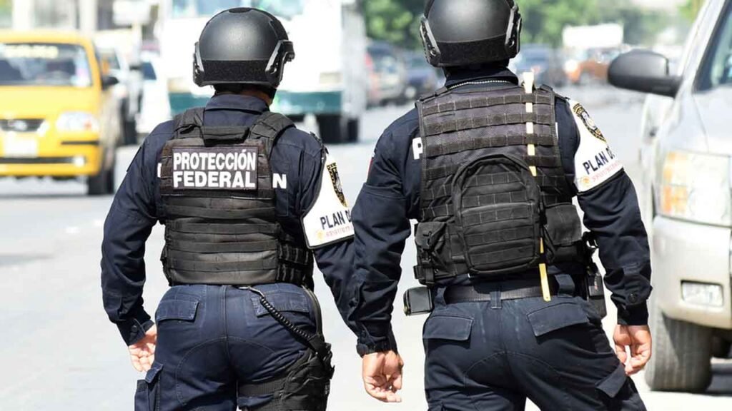 ¿Cuánto gana un Policía de Protección Federal en México en 2023? 2 Los policías de protección federal reciben aguinaldo